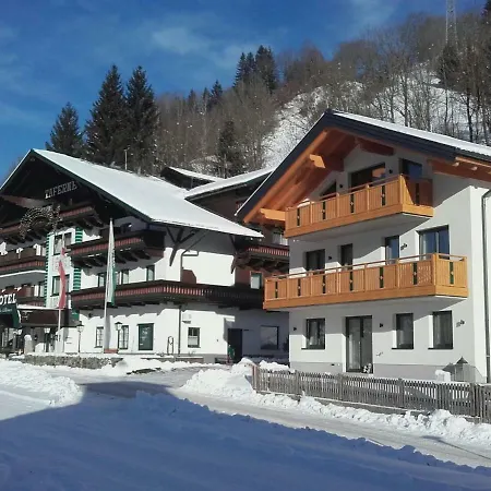 Kerry * Schladming